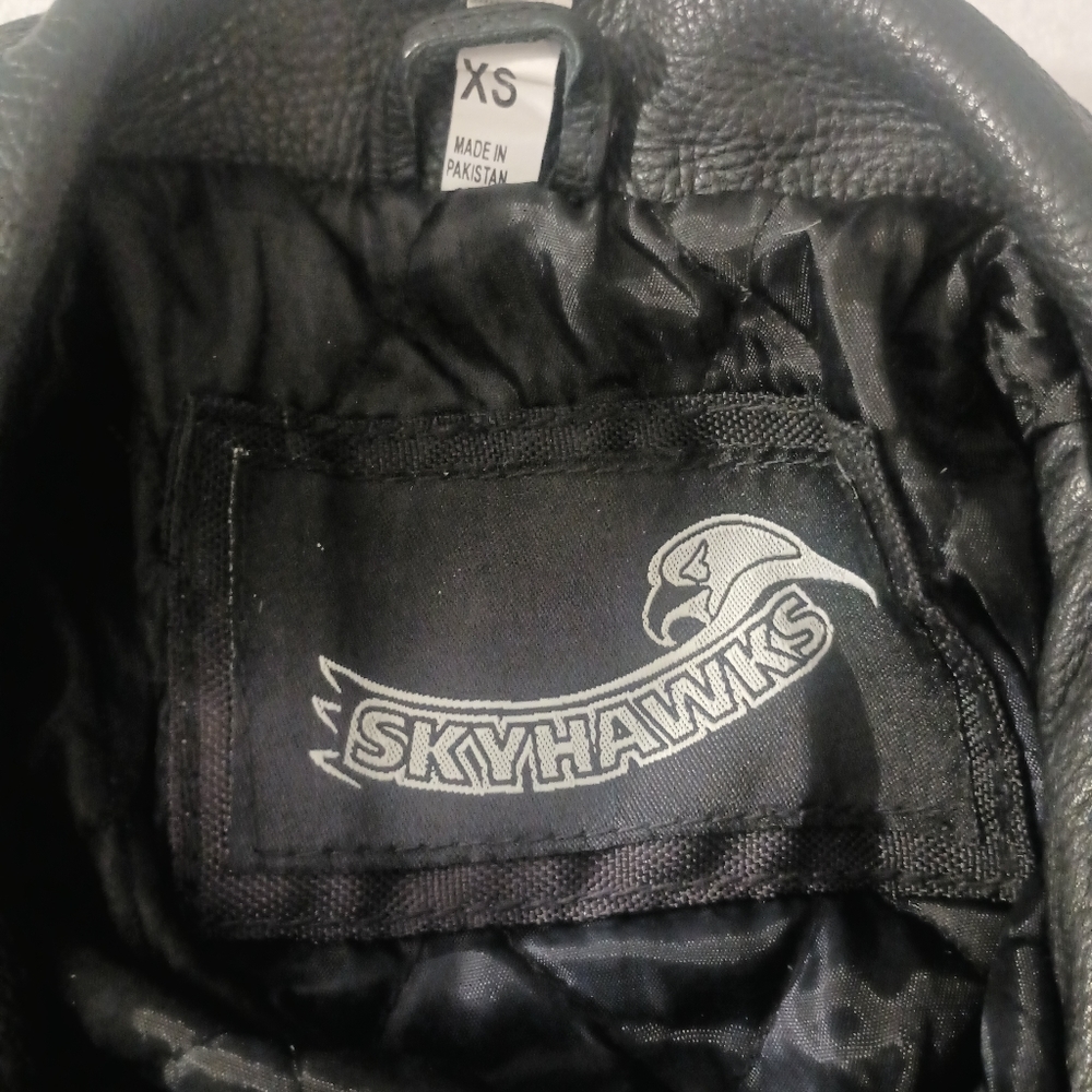 Women's Black Leather Jacket - Picture 3 of 4